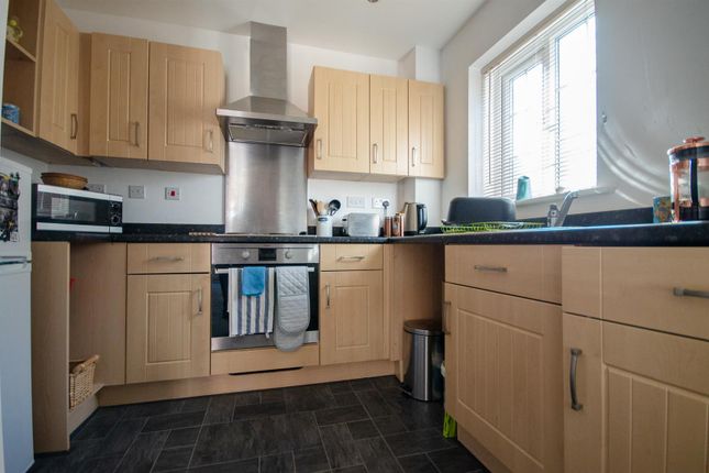 43, Scholars Court, Principal Rise, York photo 3
