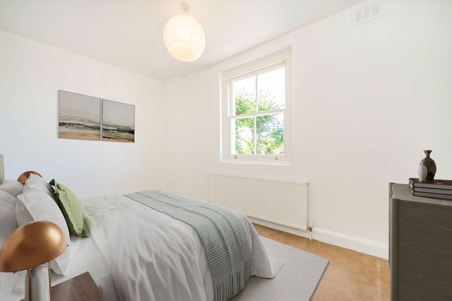 Flat L, 167, Uxbridge Road, London photo 4