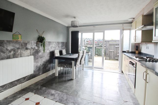 369, Greenrigg Road, Glasgow photo 3