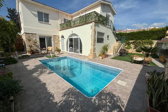 Villa for sale in Anavargos, Paphos, Cyprus