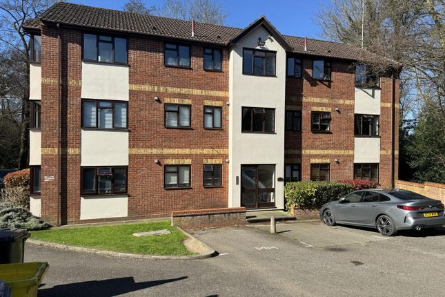 Studio house on Marlborough House, Firsgrove Crescent, Brentwood, £150,000