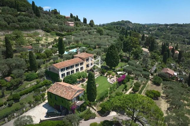 Thumbnail Country house for sale in Grasse, 06130, France