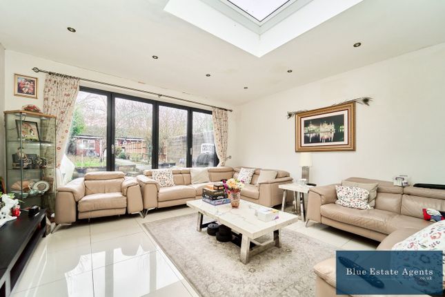 45, Tentelow Lane, Southall photo 4