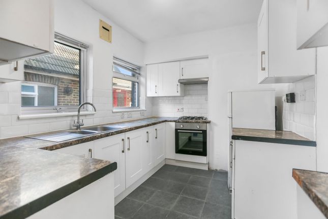 85 Nevill Avenue, Hove photo 4