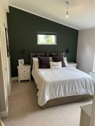 Mobile/park home for sale in Farley Green, Guildford