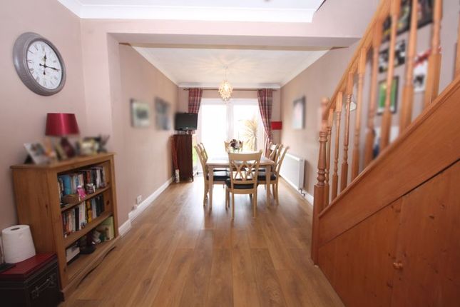 Bungalow for sale in Norwood Gardens, Yeading, Hayes