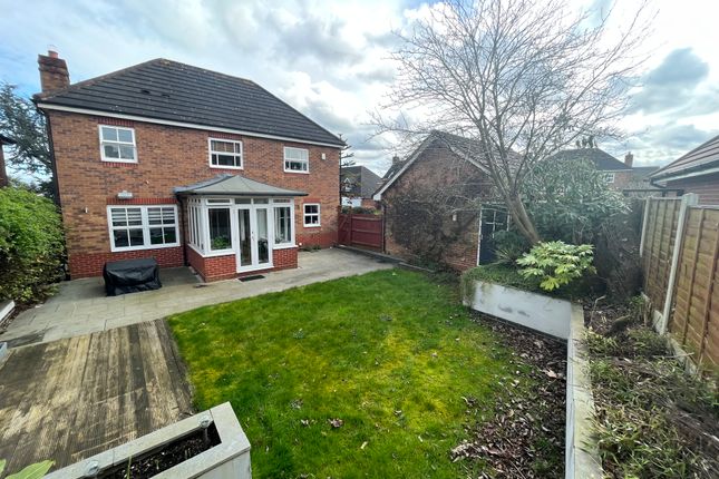 Property to rent in Spires Croft, Shareshill, Wolverhampton
