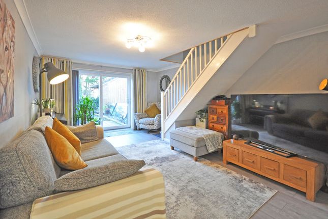 145, Mill Heath, Newport photo 2