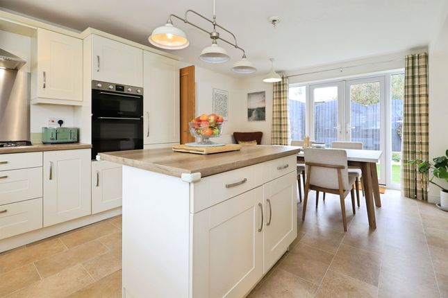 30, Lime Tree Road, Wolverhampton photo 3
