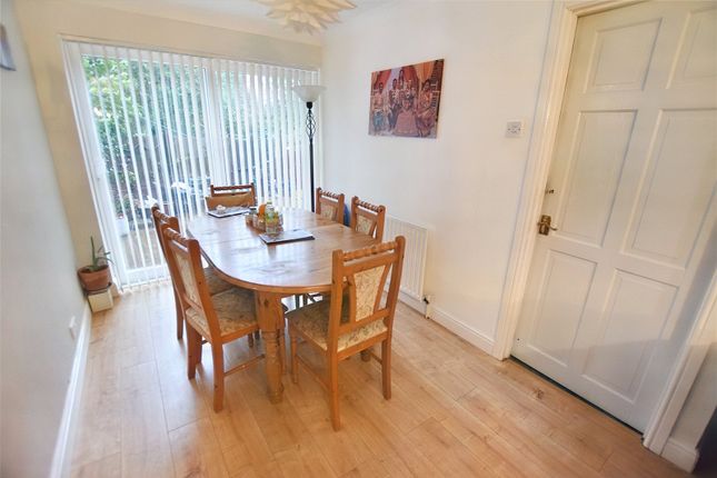 Town house for sale in Cedar Close, Leeds, West Yorkshire