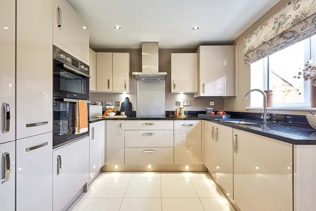 Taylor Wimpey - The Asps