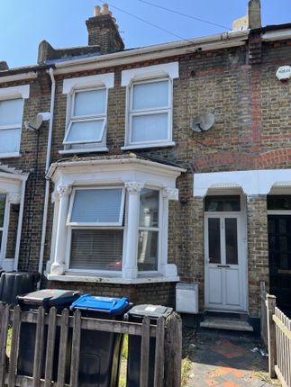 Thumbnail Room to rent in Davidson Road, Addiscombe, Croydon