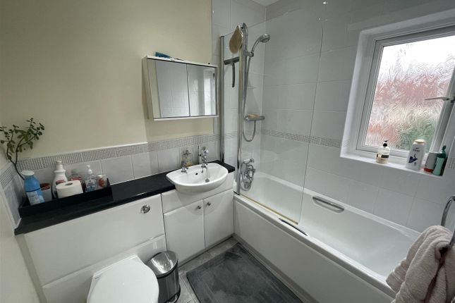 6, Conyers Gardens, Chester Le Street photo 4