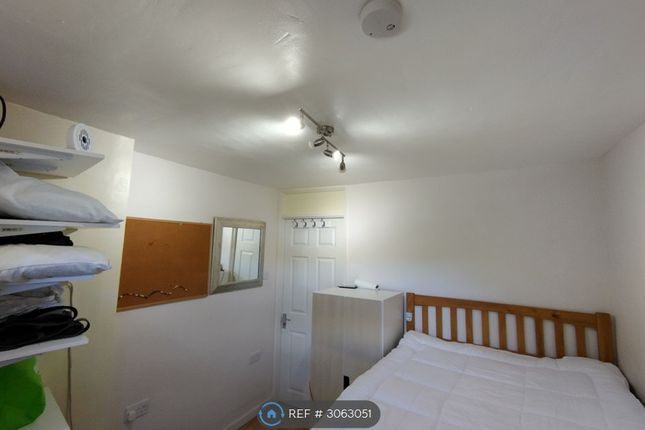 The Hornbeams, Harlow photo 5