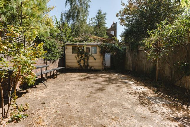 126, Rushmore Road, London photo 3