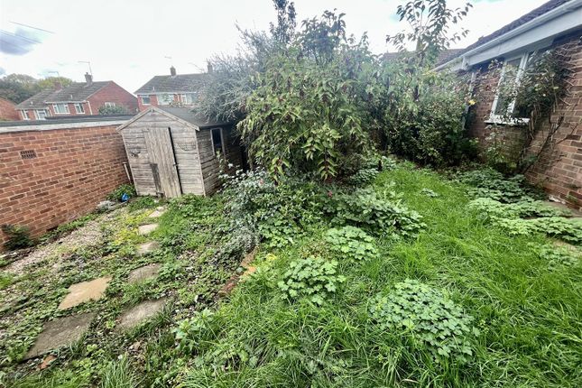 2, The Crofts, Newent photo 2
