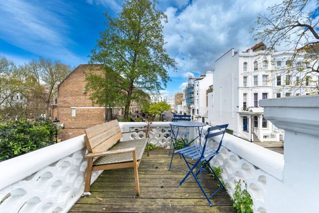 Thumbnail Maisonette to rent in Colville Terrace, Notting Hill, London