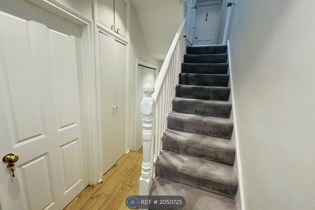 Terraced house to rent in Strathleven Road, London