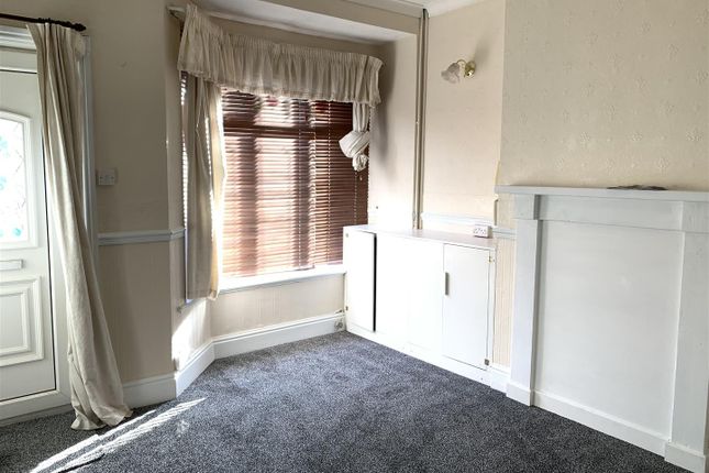 90, Dora Street, Walsall photo 2