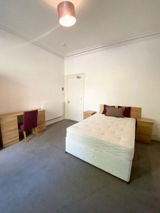 Flat to rent in Garland Place, City Centre, Dundee