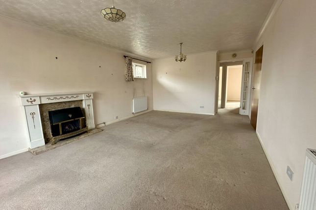 8, Gilpin Close, Dawlish photo 5