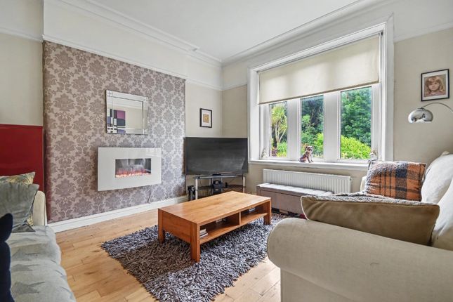20, Lyle Road, Greenock photo 5