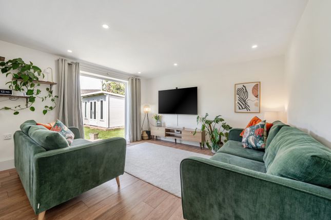 3, Forge Place, Bovey Tracey photo 3