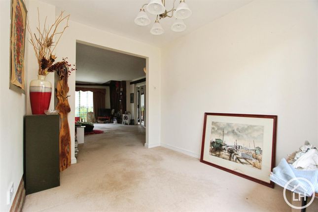 4, Barn Close, Sittingbourne photo 4