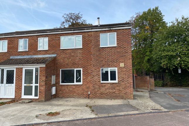 Thumbnail End terrace house to rent in Hunter Close, Oxford