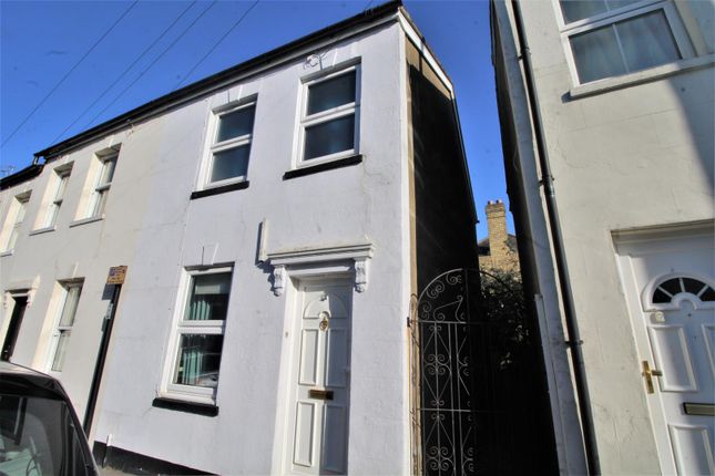 Thumbnail End terrace house to rent in Victoria Road, Sevenoaks