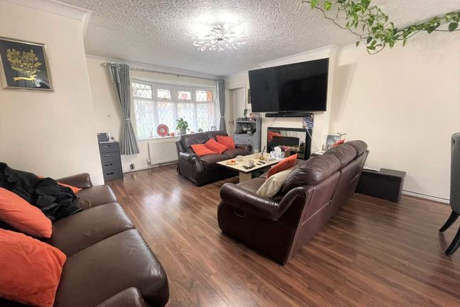 51, Elmbank Grove, Birmingham photo 2