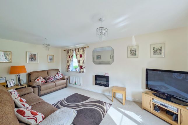 Ty Rhondda, 53, Meadow Rise, Lydney photo 3