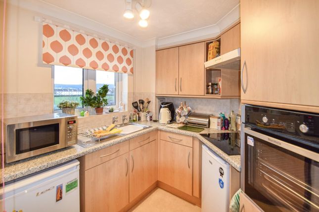 26 St Aidans Court, Whitley Road, Eastbourne photo 3