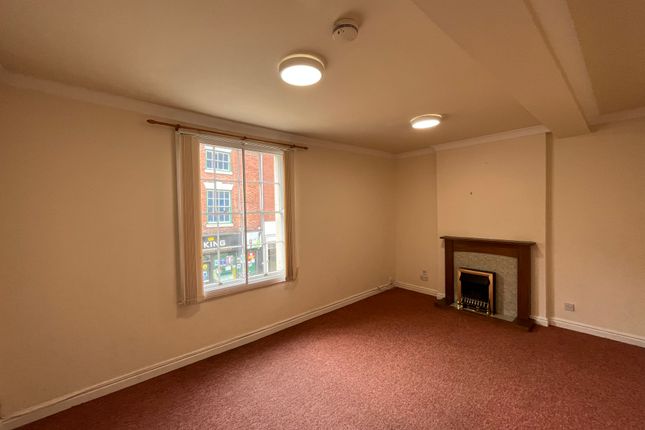 Flat to rent in Long Street, Atherstone