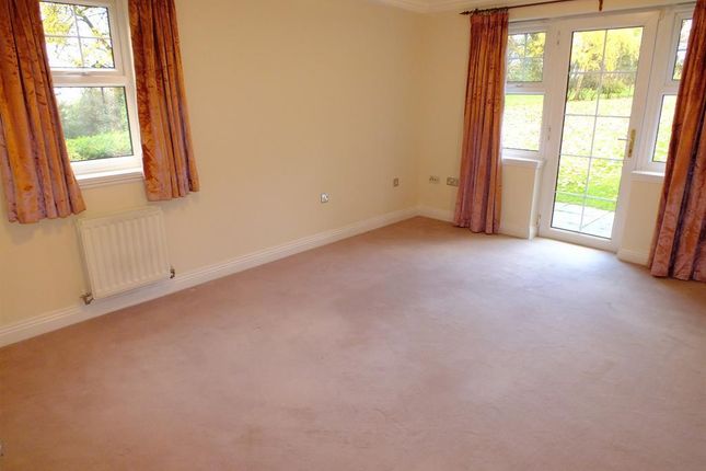 Flat to rent in Beech House, Bardon Gardens, Weetwood Lane, Leeds