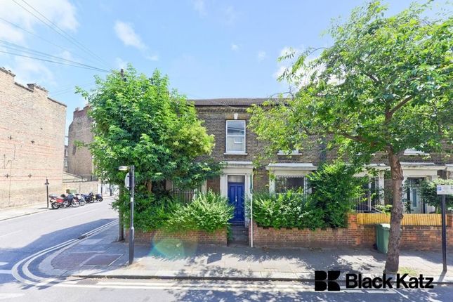 Thumbnail Terraced house to rent in Flaxman Road, London