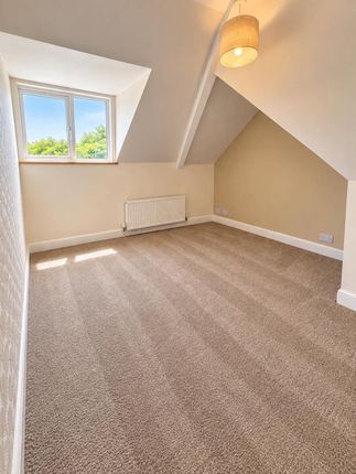 FLAT  7, 112 Sunny Bank, Hull photo 4