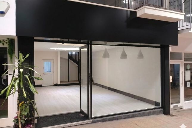 property for rent in Picton Arcade, Swansea SA1