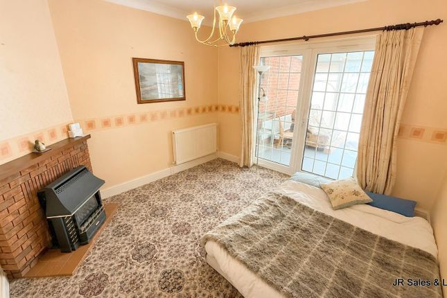 50, King James Avenue, Potters Bar photo 4