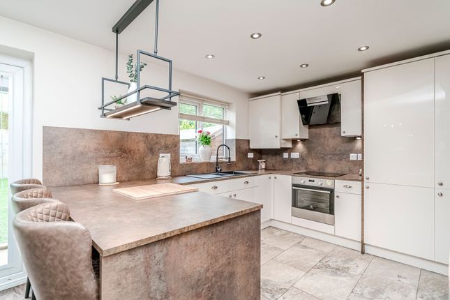 36 Halifax Drive, Chorley photo 2