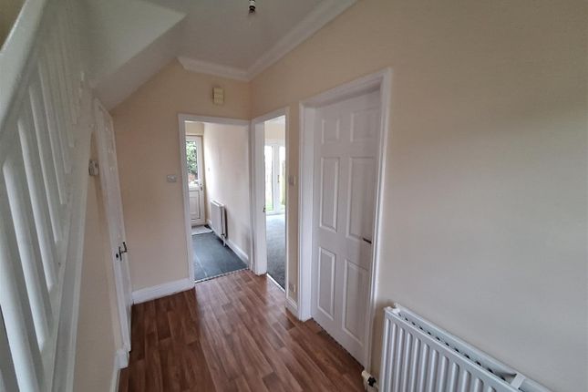 107, Alexandra Road, Peterborough photo 2
