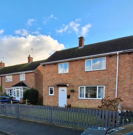 Thumbnail Semi-detached house for sale in Oak Road, Desford, Leicester