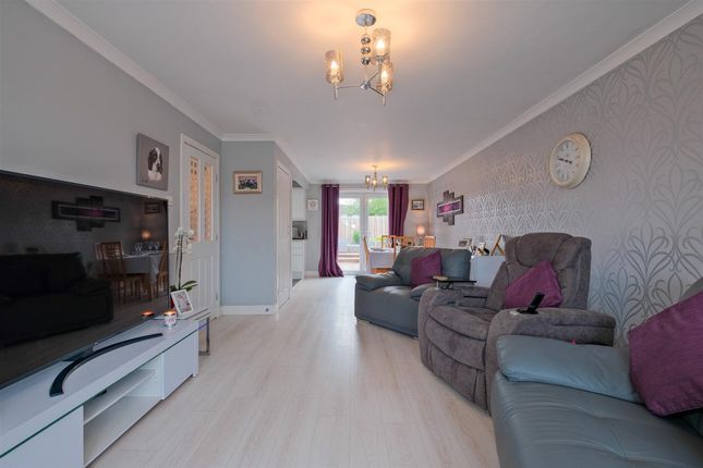 4, Crofthill Court, Stonehouse photo 2
