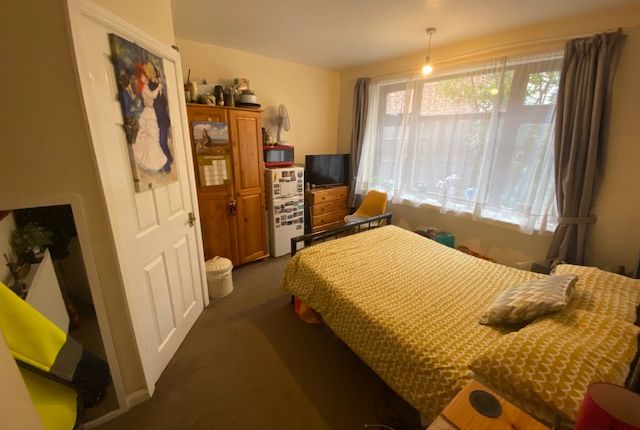 Thumbnail Room to rent in Robin Grove, York
