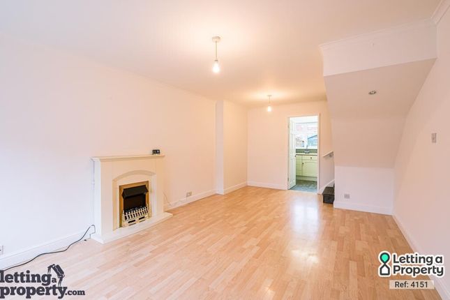 9, Cayley Close, Rawcliffe photo 3