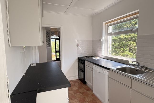 57, Sandford Road, Winscombe photo 4