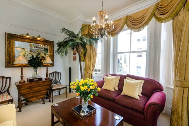 Flat for sale in Earls Court Square, Earls Court, London