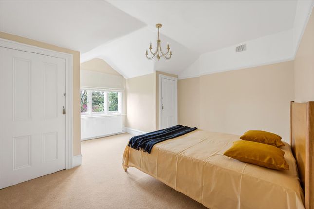 Flat to rent in Parsifal Road, London