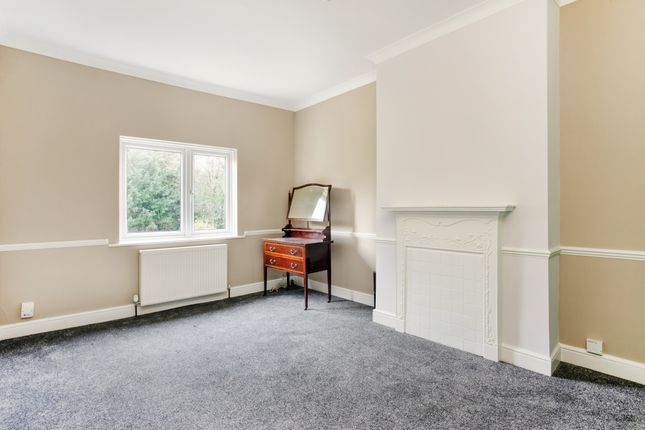 Flat 3, 87, Brighton Road, Purley photo 4
