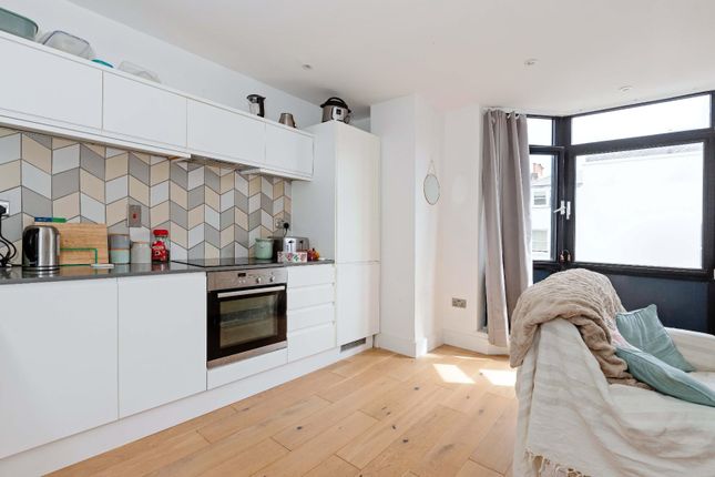 40, Russell House, Russell Mews, Brighton photo 4